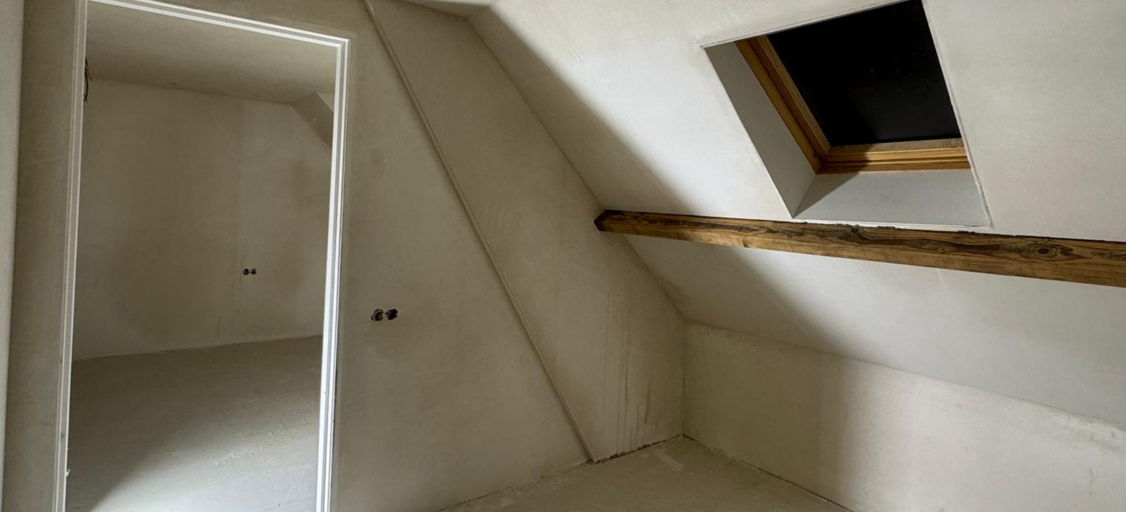 Binnen-stuckwerk-woning